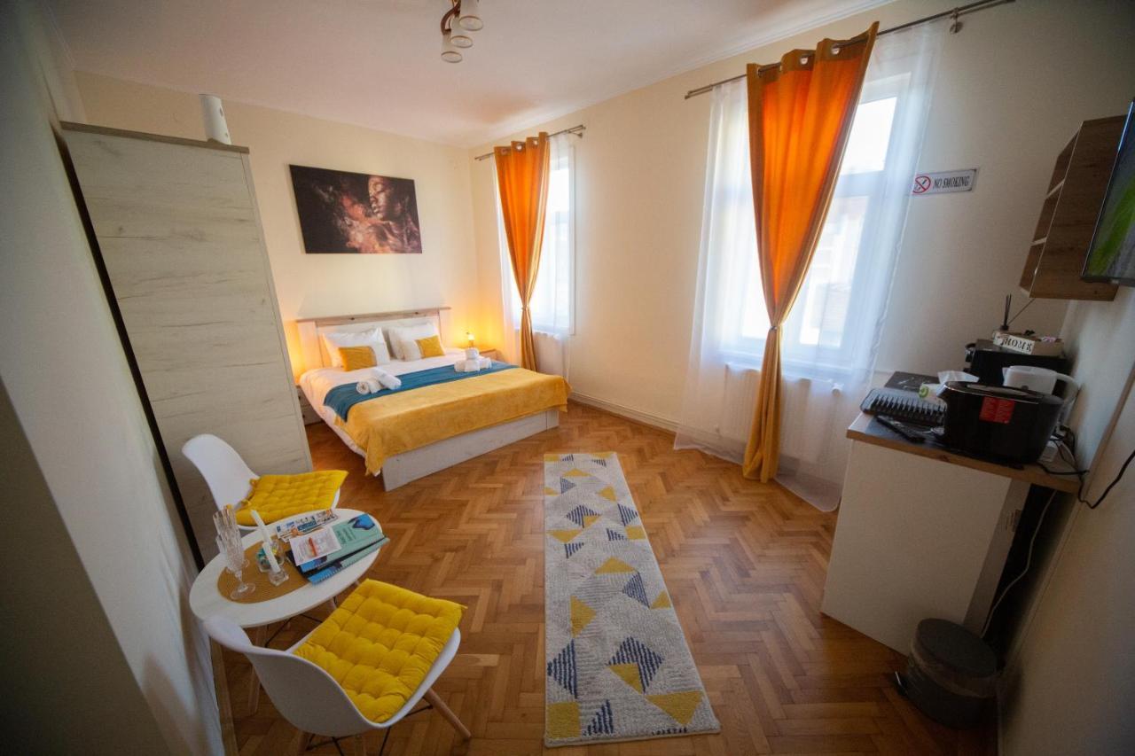 Happy Mood Apartments Brașov Exterior foto